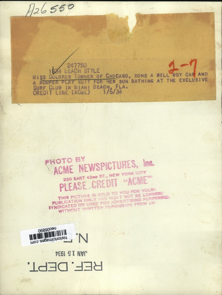 1934 Press Photo Delores Towner in bell boy cap & romper sun suit at Miami Beach