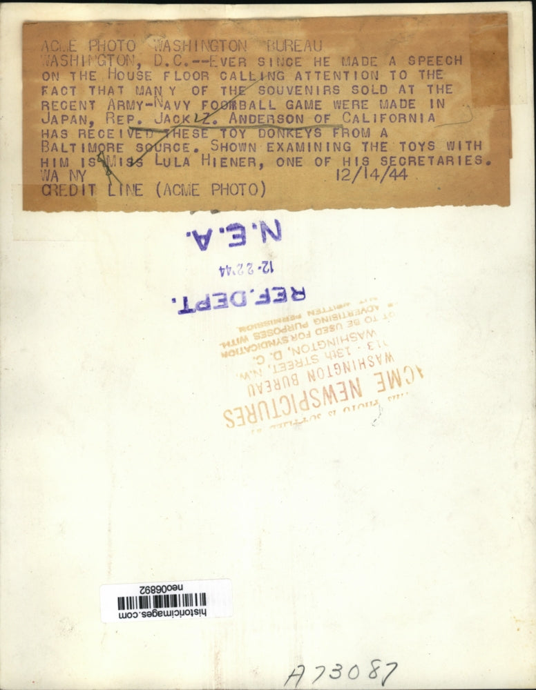 1944 Press Photo Rep. J Z. Anderson received toy donkeys sold at Army-Navy