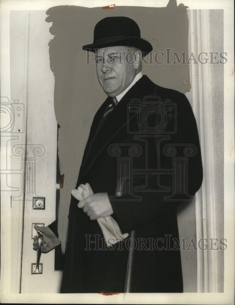 Load image into Gallery viewer, 1937 Press Photo Myron C. Taylor Leaving White House Conference on Auto Strike
