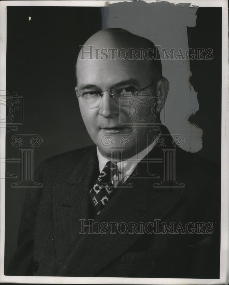 Load image into Gallery viewer, 1953 Press Photo E.B. Stapleford, Publisher the Ohio Architect - neo07246
