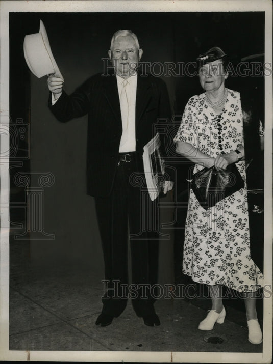 1937 Press Photo Garner & Wife - neo07566