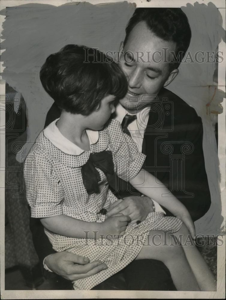 1936 Press Photo David Lamson with his daughter Allene faced murder charges