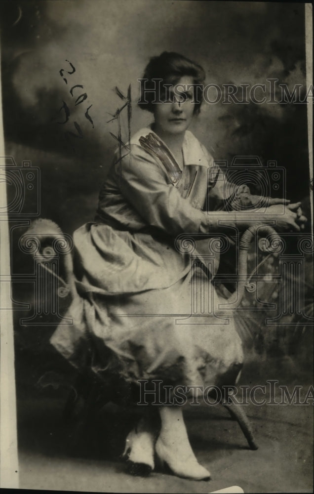 1921 Press Photo Mrs. Lovett, Wife of Murder Victim - neo07937