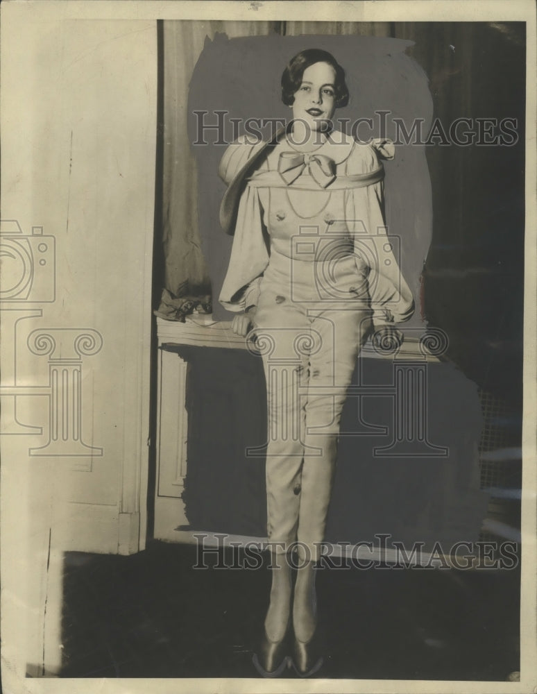 Press Photo Mrs. D.A. McEduff at Bal Masque at Bellvue-Stratford, Philadelphia