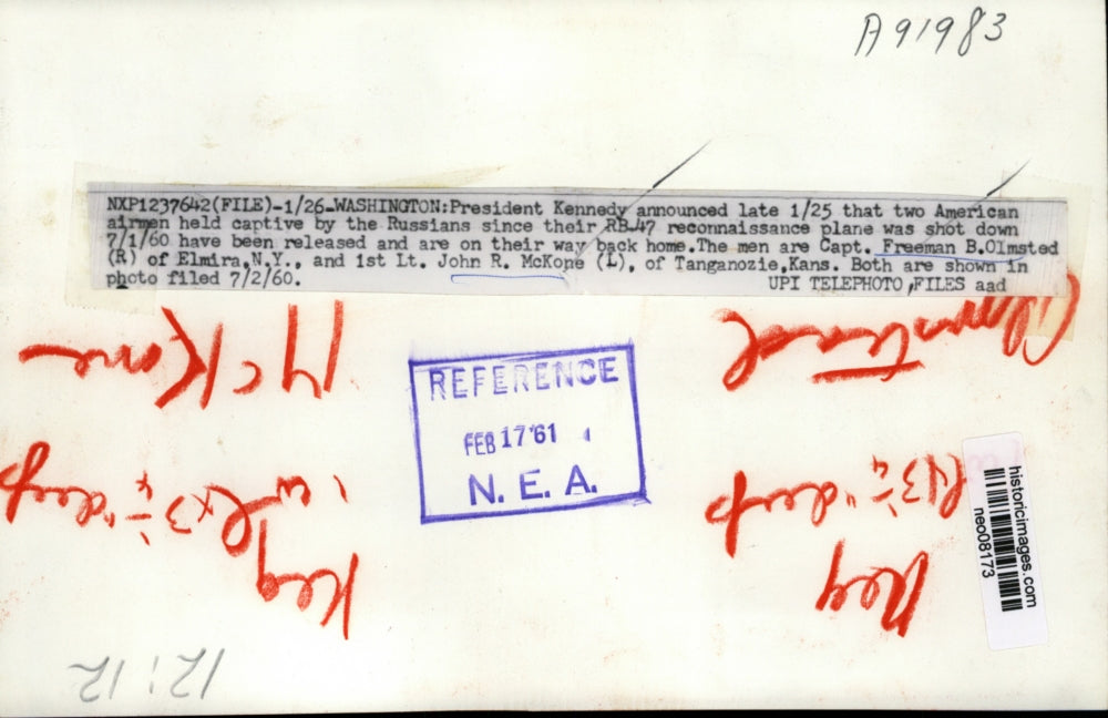 1960 Press Photo Lt. John R. McKope & capt. Freeman Olmsted held captive Russia