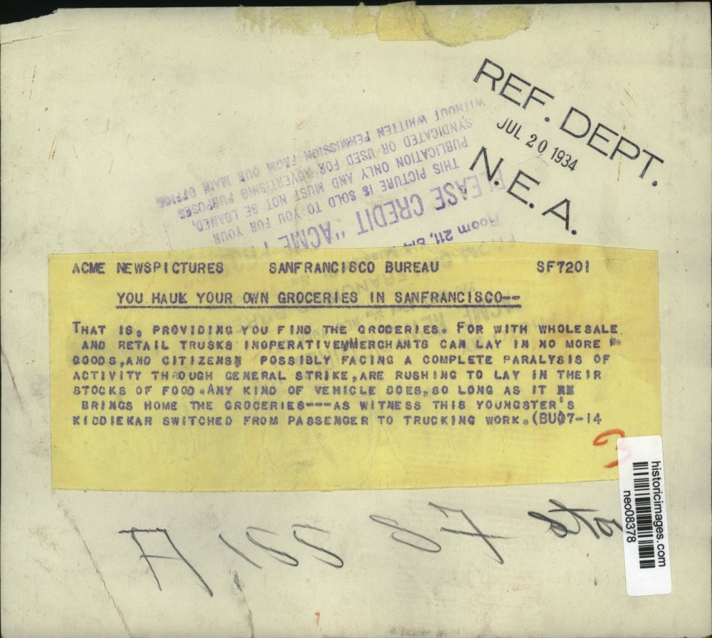 1934 Press Photo San Francisco, California Boy Hauls Groceries in Kiddiecar