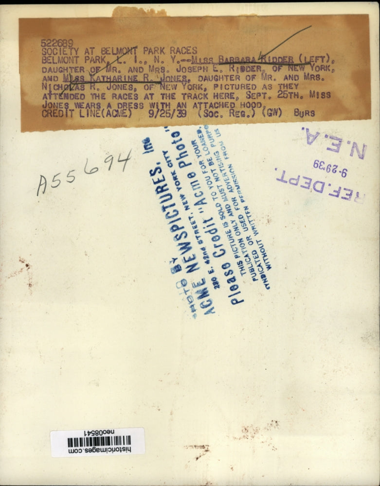 1939 Press Photo Barbara Ridder & Katharine R. Jones at Belmont Park Racetrack