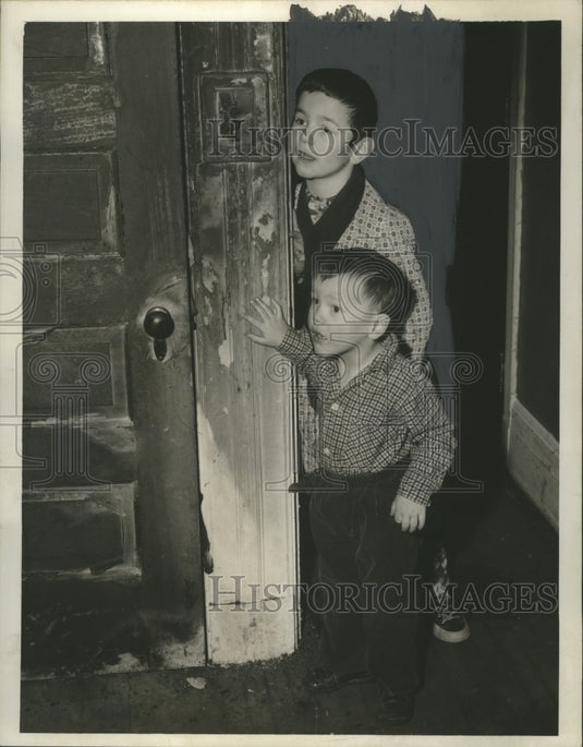 1954 Press Photo Marshall Dyer & Douglas Dyer - neo08612