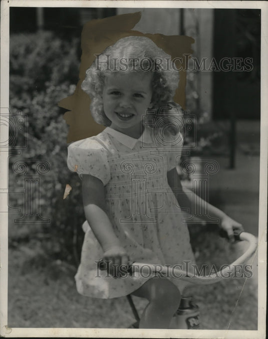 1948 Press Photo Linda Brown, March of Dimes Infantile Paralysis Poster Child