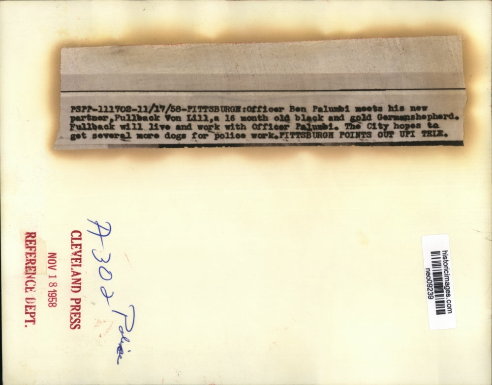 1958 Press Photo Policeman Ben Palumbi & Dog Fullback von Lill, Pittsburgh