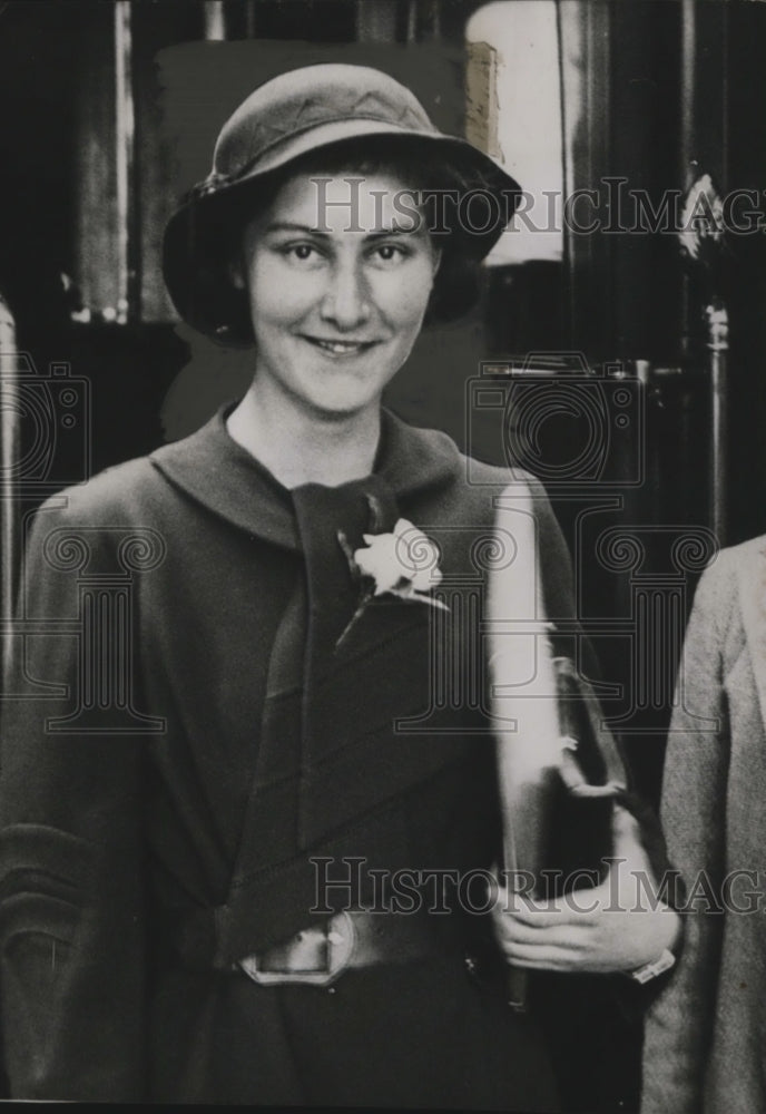 Load image into Gallery viewer, 1936 Press Photo Mrs Sheila MacDonald - neo09373
