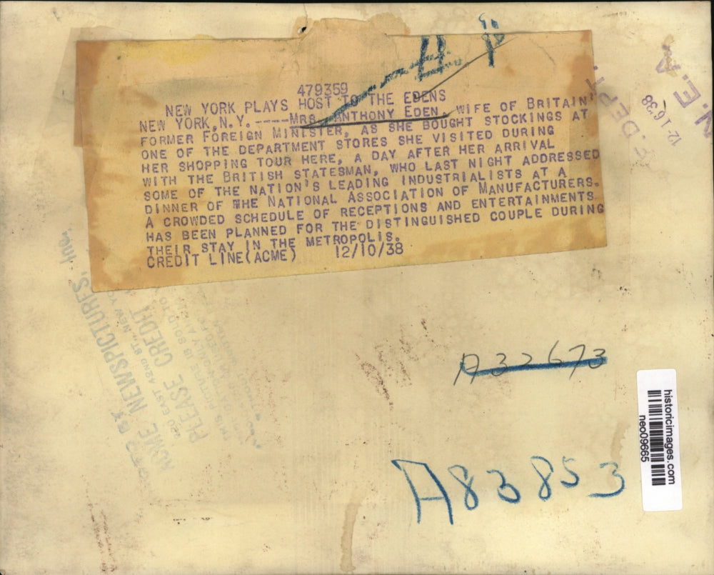 1938 Press Photo Mrs Anthony Eden Shopping in New York City - neo09665