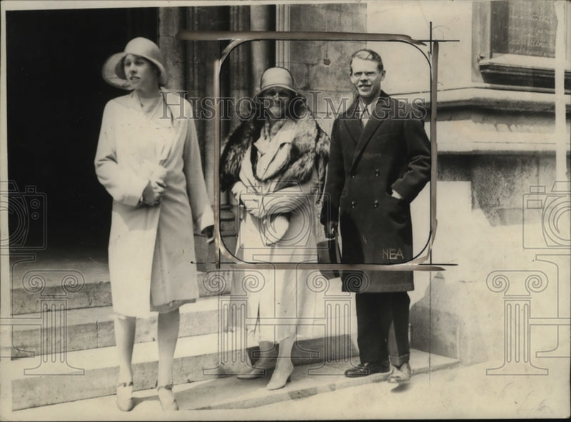 Load image into Gallery viewer, 1929 Press Photo Maud Hill, Mrs Louis &amp; Jerome Hill, Fiske-Seymour Wedding Paris
