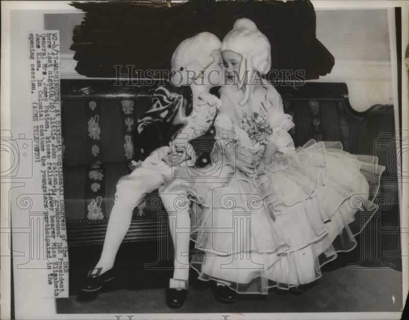 Load image into Gallery viewer, 1951 Press Photo John Patton Kisses Elizabeth Elam at Continental Congress
