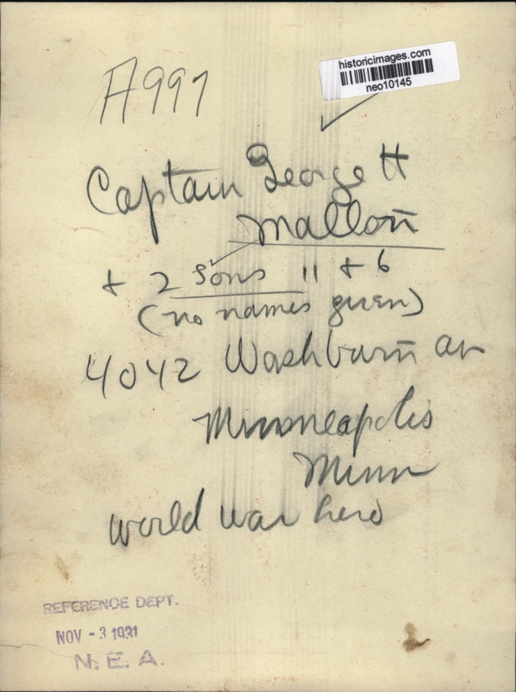 1931 Press Photo Captain George Mallom World War Hero of Minneapolis with & Sons