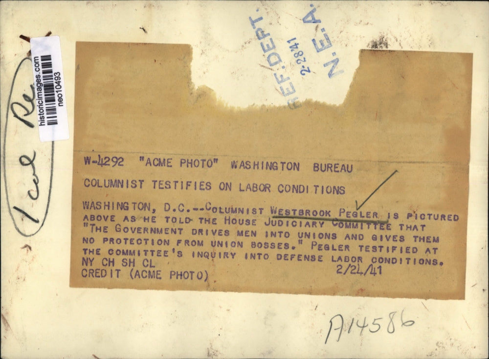 1941 Press Photo Columnist Westbrook Pegler in House Judiciary Committee