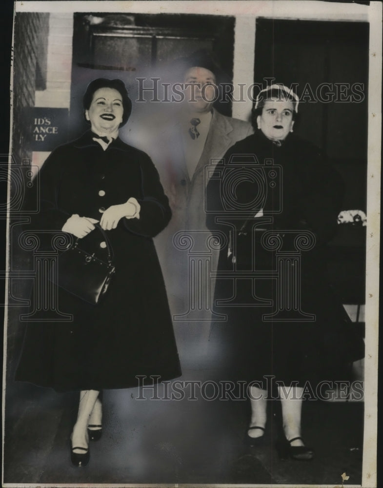 1952 Press Photo Molly Parnis Dress Designer - neo10682