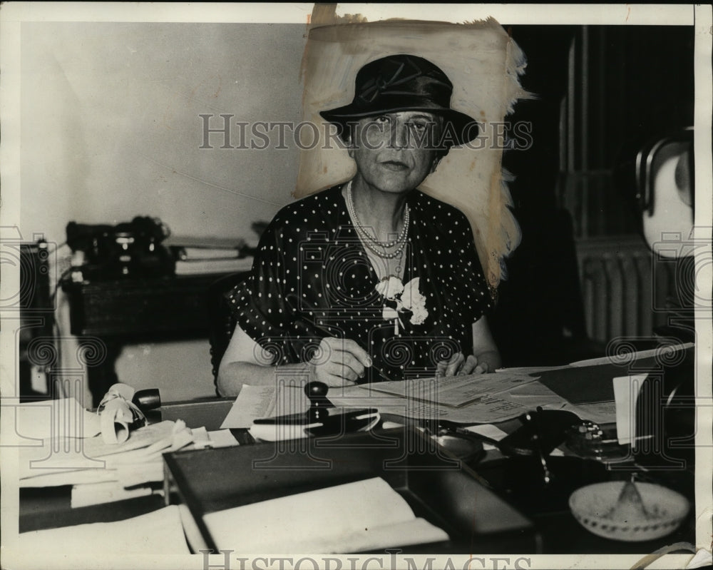 1933 Press Photo Treasurer Marion Glass of US Treasury - neo10869