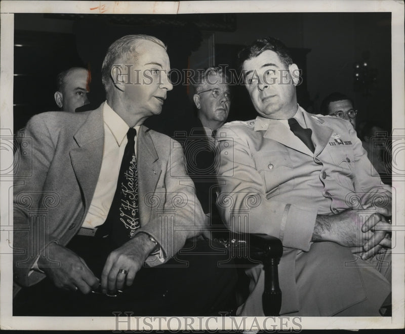 Load image into Gallery viewer, 1930 Press Photo Ohio Rep Charles Yeltson, Lt Gen Edwin Rawlings in DC
