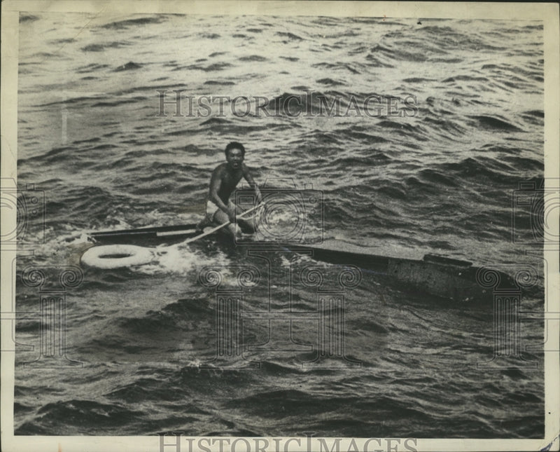 Load image into Gallery viewer, 1943 Press Photo Japanese man rescued after sunk by US sub in Pacific
