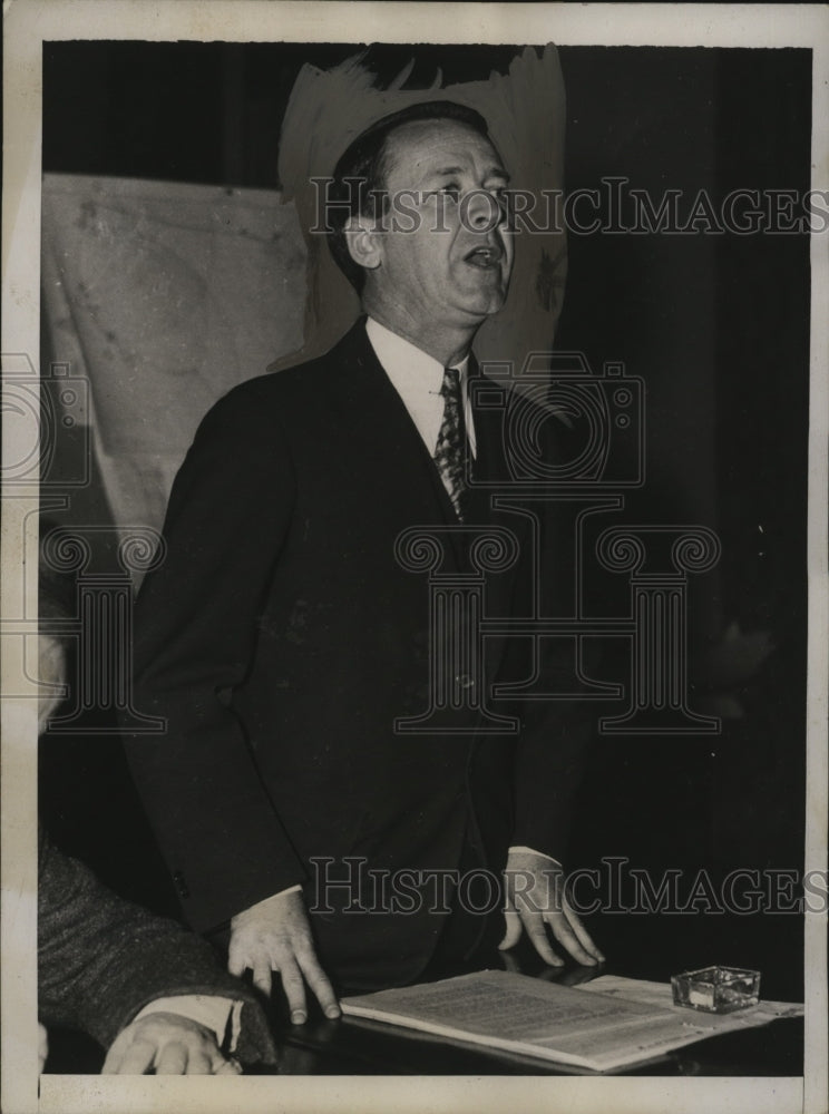 Load image into Gallery viewer, 1935 Press Photo Florida Rep J Mark Wilcox at House Military Affairs Committee
