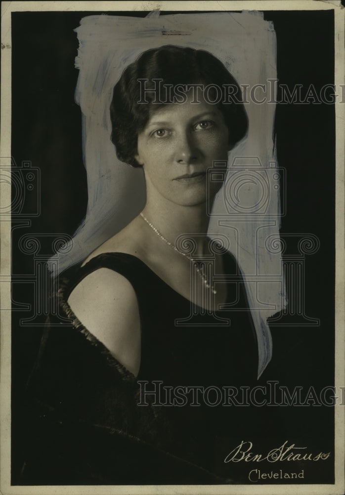 1929 Press Photo Mrs. E.P. McNamee, Leonarda Society Benefit Committee Member