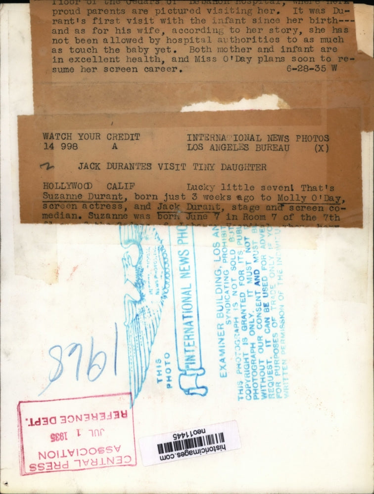 1935 Press Photo Jack Durant & Molly O'Day with Newborn Daughter Suzanne