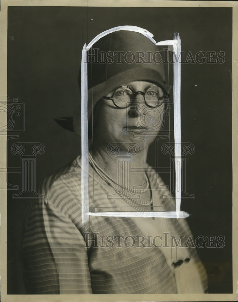 1929 Press Photo Mrs. M.J. Pickett, Committee Member of the Fontbonne Guild