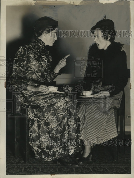 1938 Press Photo Mrs. Henry Canning, Geo F. Loate - neo11813