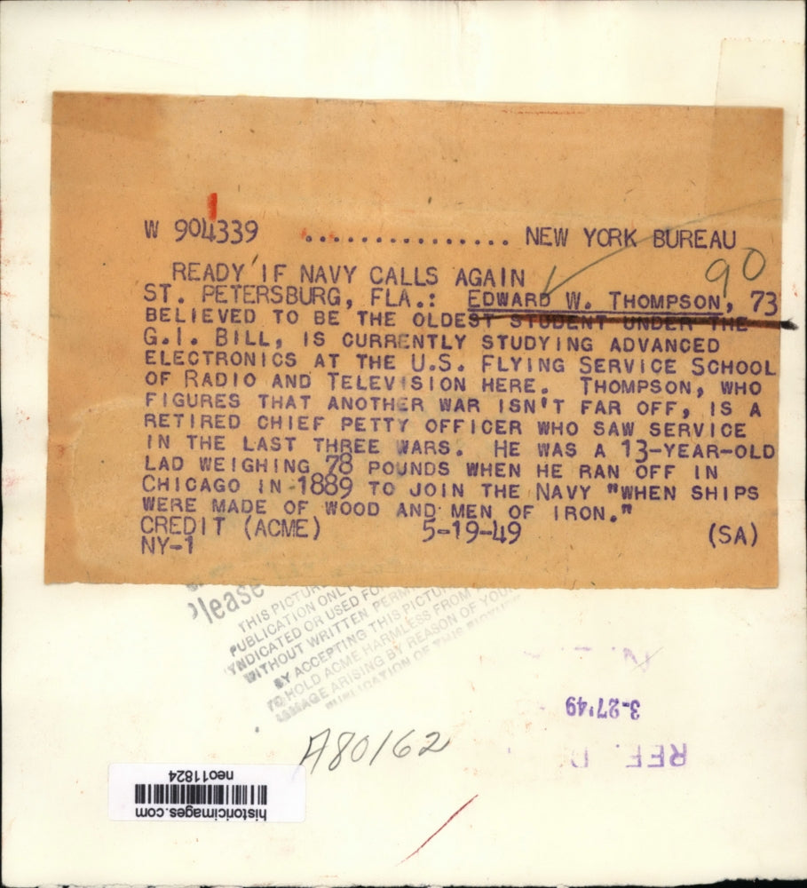 1949 Press Photo Edward W. Thompson Studies electronics at US Flying Service