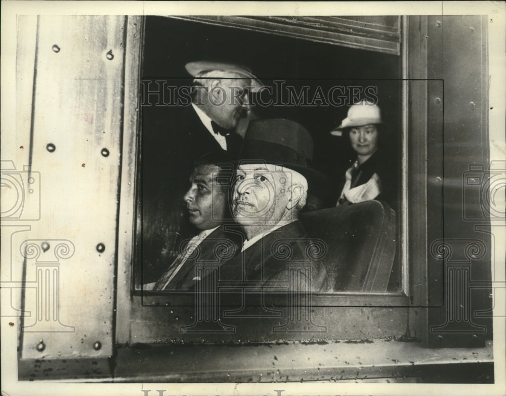 1934 Press Photo Joseph W. Harriman at Train Station, Jersey City, New Jersey