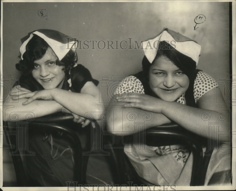 Load image into Gallery viewer, 1927 Press Photo Rose Lampino &amp; Madeline Orlando Italian - neo12083
