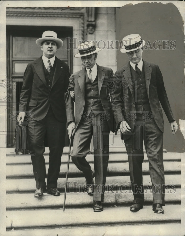 1930 Press Photo C Ruzicka, john MacDonald, Hilary Gans att at Mooney bomb case