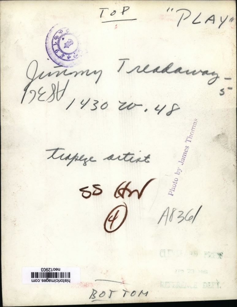 1948 Press Photo Jimmy Treadaway age 5 on trapeze bars at a gym - neo12903