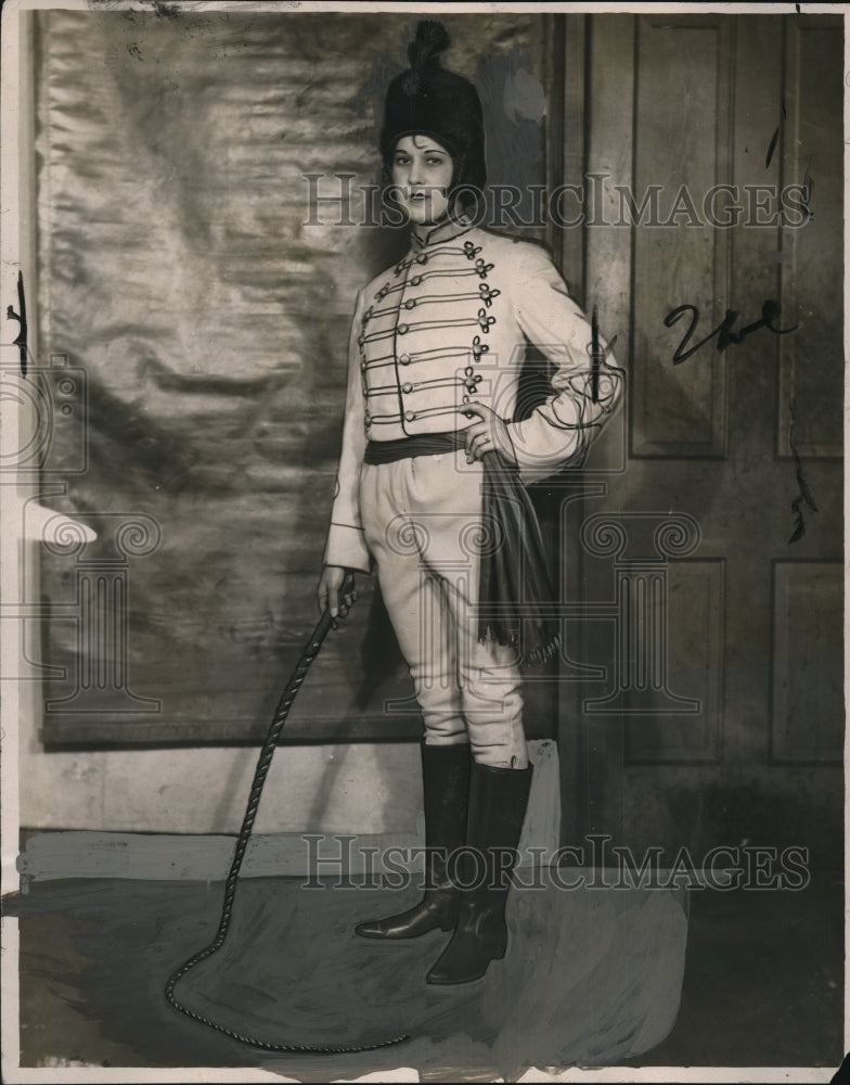 1927 Press Photo Edna Kendrick, trainer of Rainbo the Weather Cat of Baltimore