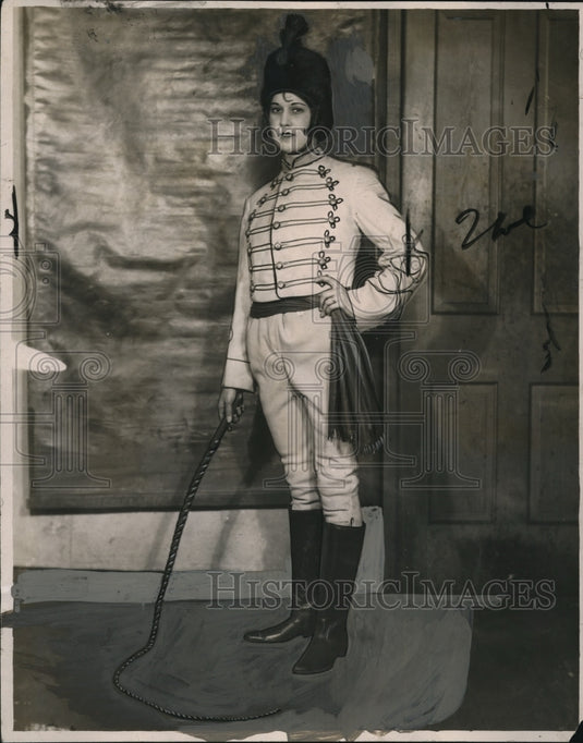 1927 Press Photo Edna Kendrick, trainer of Rainbo the Weather Cat of Baltimore