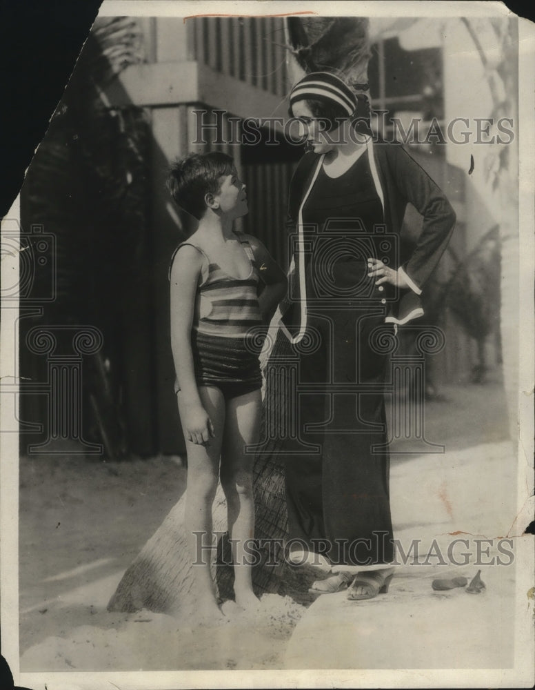 Load image into Gallery viewer, 1931 Press Photo Uncaptioned - neo13143
