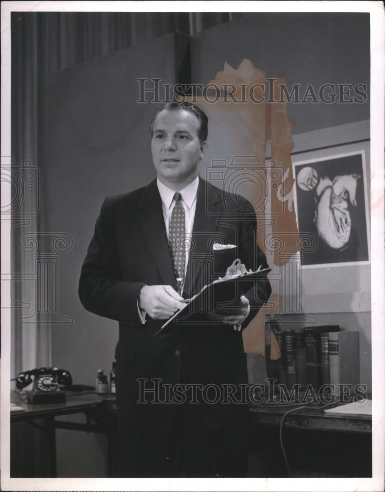 1955 Press Photo Author Howard Whitman on "Home" NBC-TV - neo13345
