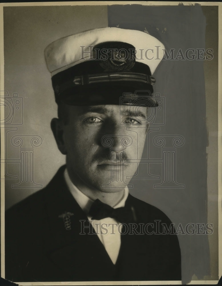 1924 Press Photo Dr H.F. Wilkinson Surgeon of the Oriental President Jefferson