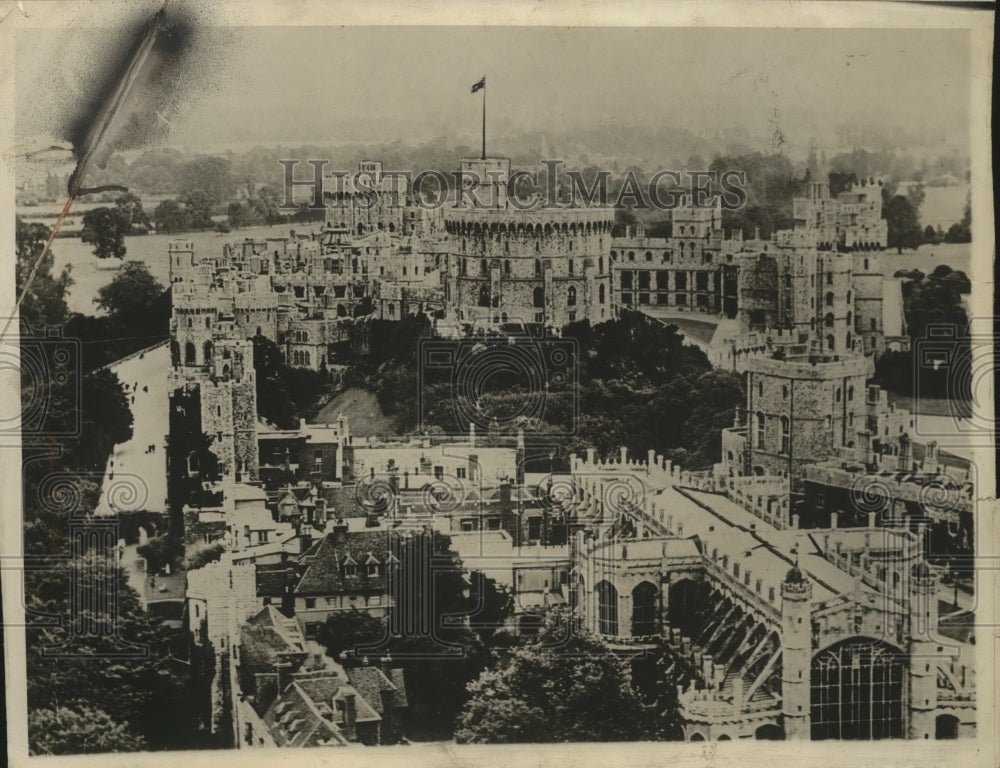 1931 Press Photo Windsor Castle, England Aerial View - neo13449