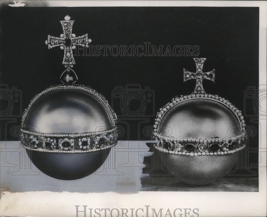 1953 Press Photo Coronation Regalia on the Orb of England - neo13508