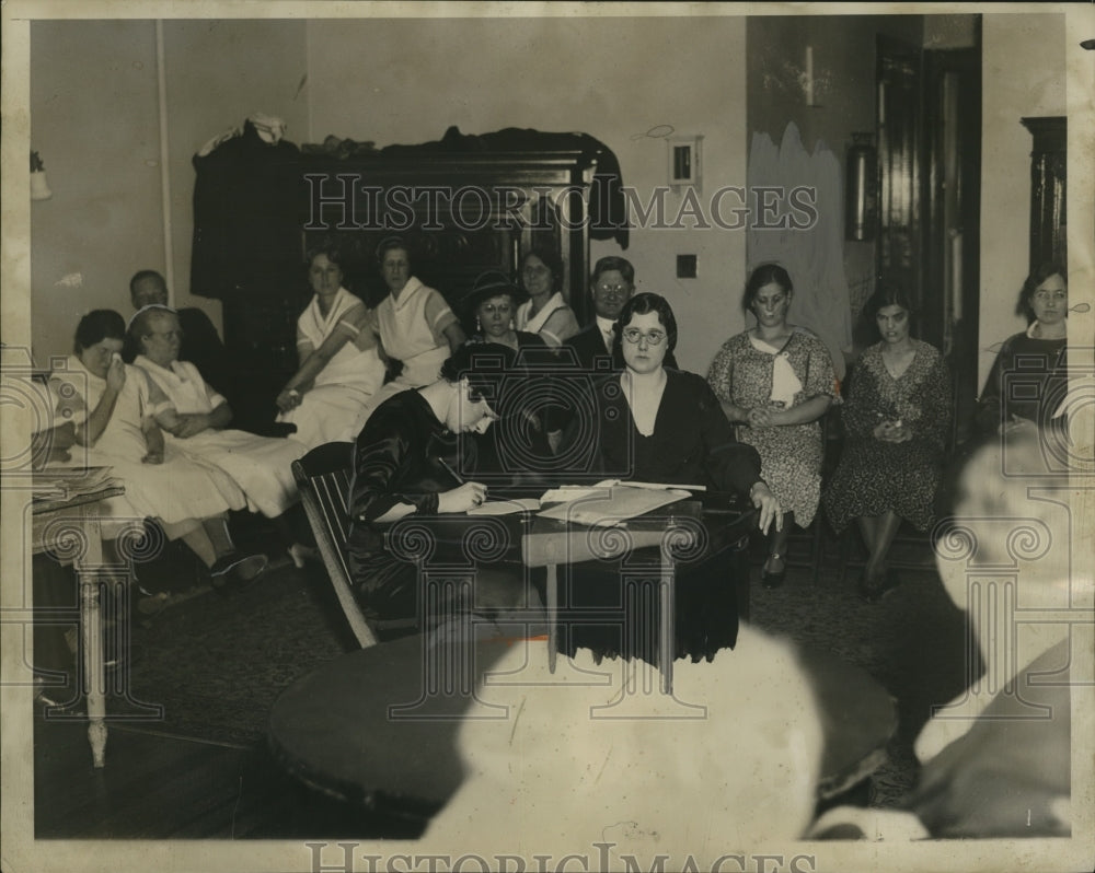 1934 Press Photo Mrs Gladys Kraeuter at kindergarten at Summitt NJ - neo13773