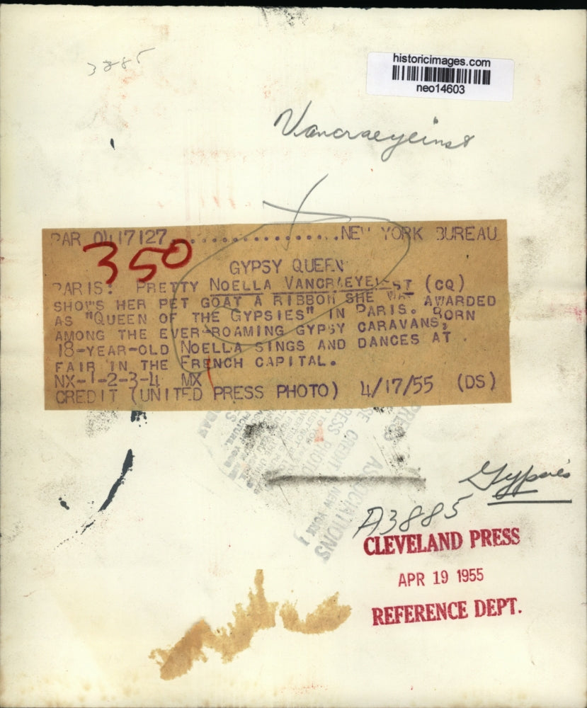 1955 Press Photo Queen of the Gypsies Noella Vancraeye and Pet Goat - neo14603