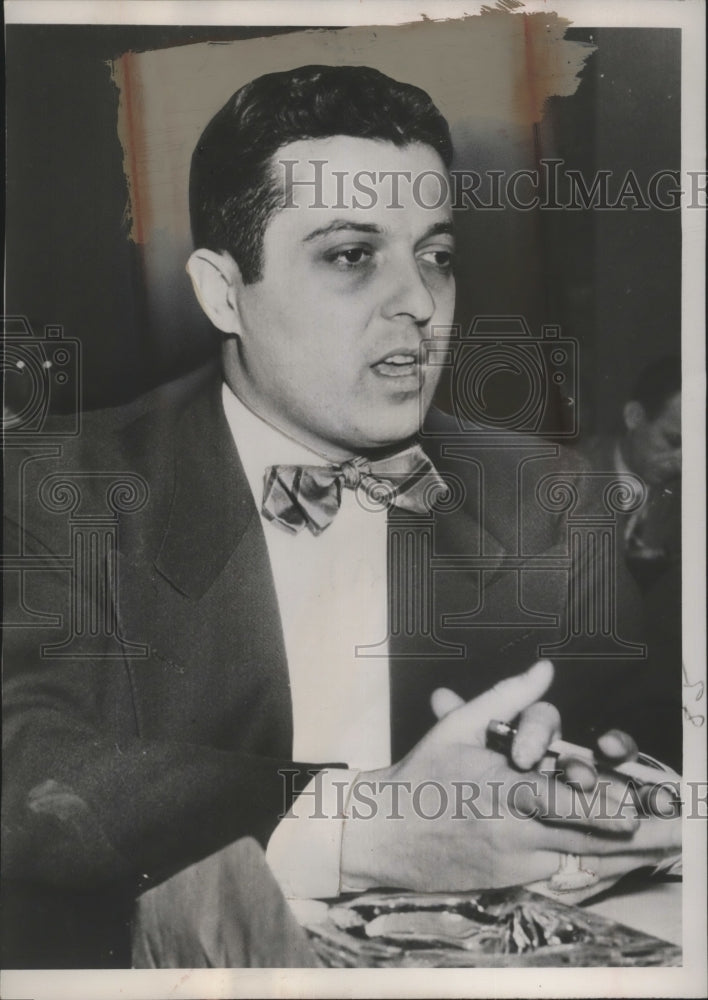 1952 Press Photo Harvey M Matusow ex Communist from Dayton Ohio in DC- Historic Images