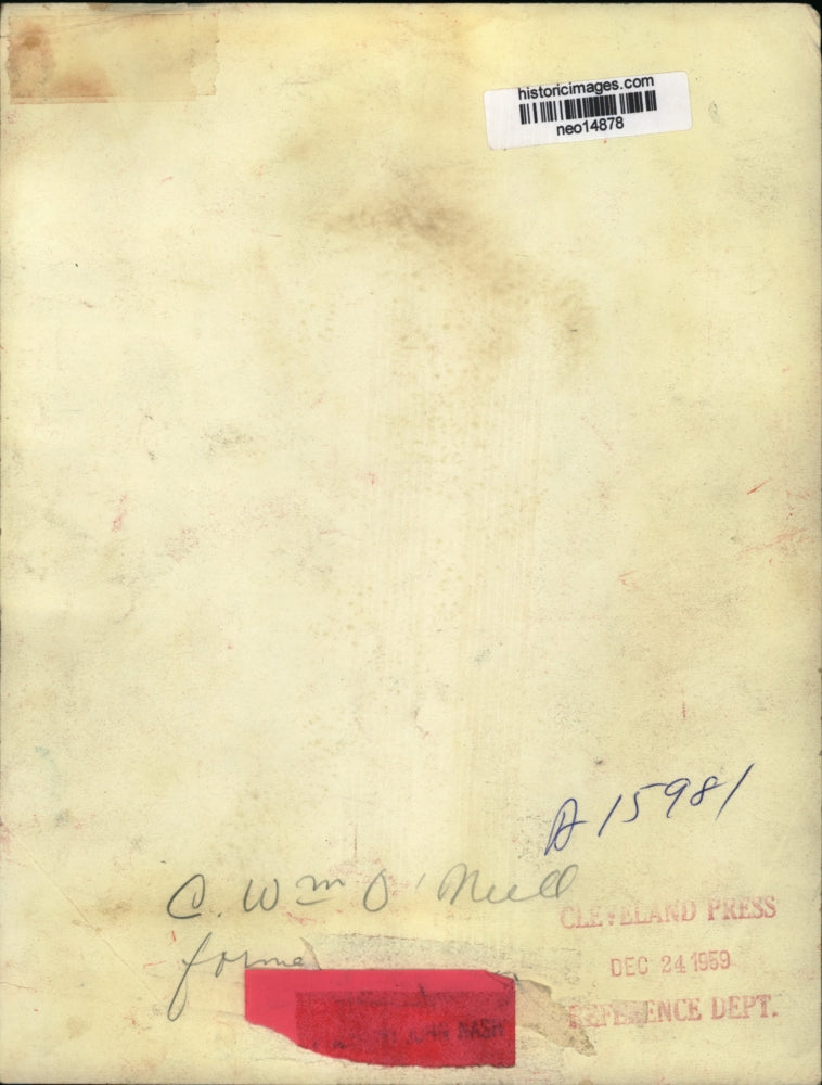 1959 Press Photo C William O'Neill in his business suit - neo14878