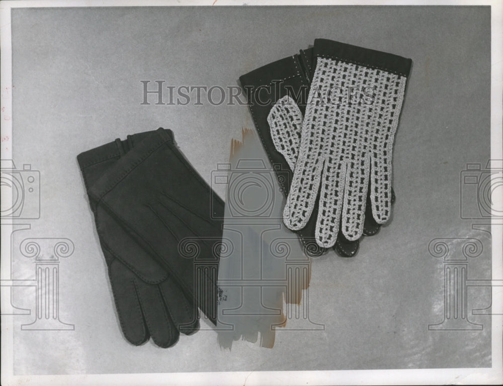 1959 Press Photo Mainly Men's Gloves: Lined Suede, Crochet-Back, and Suede-Front