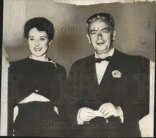 1949 Press Photo Mayor William O'Dwyer and Sloan Simpson Wedding Speculation