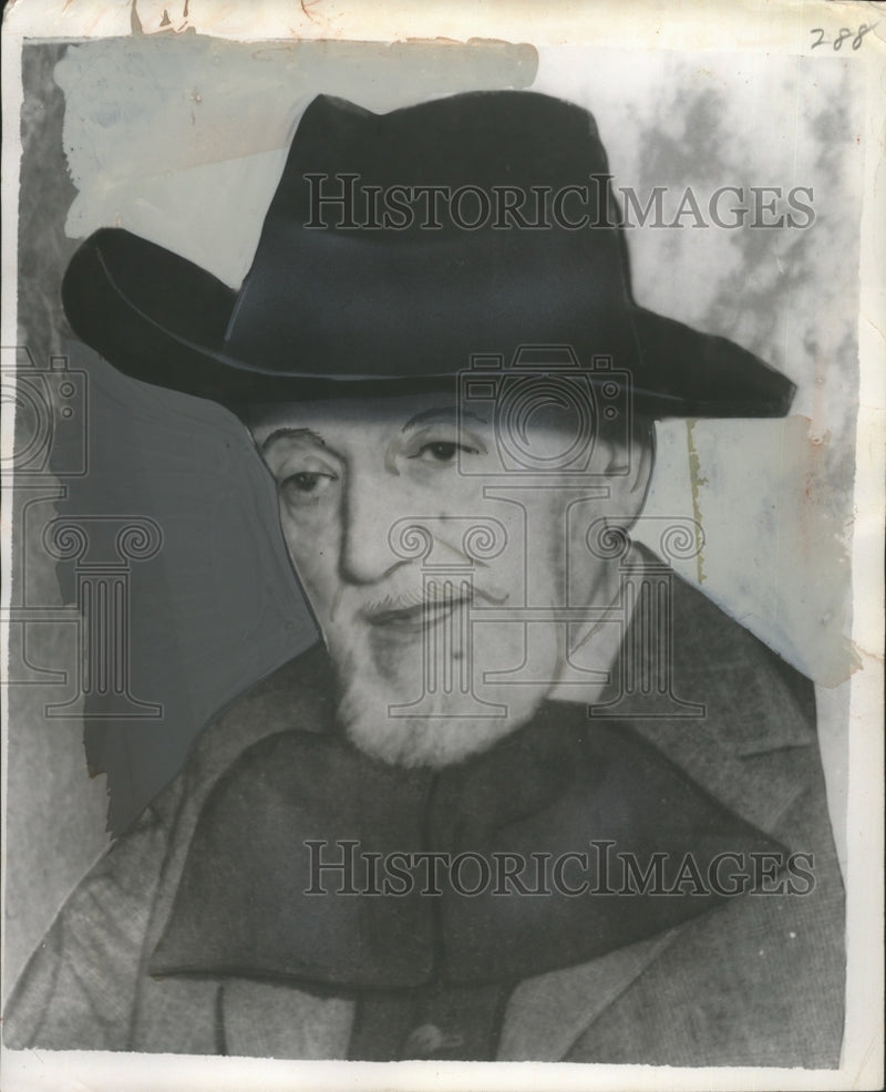 Load image into Gallery viewer, 1957 Press Photo Pepe Mendez Advocate For Hundreds &amp; Hundreds of Workers &amp; Poor
