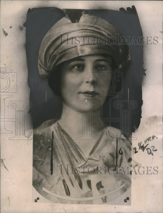 1921 Press Photo Mildred Hanan, Shot & Wounded by Grace Laws, New York