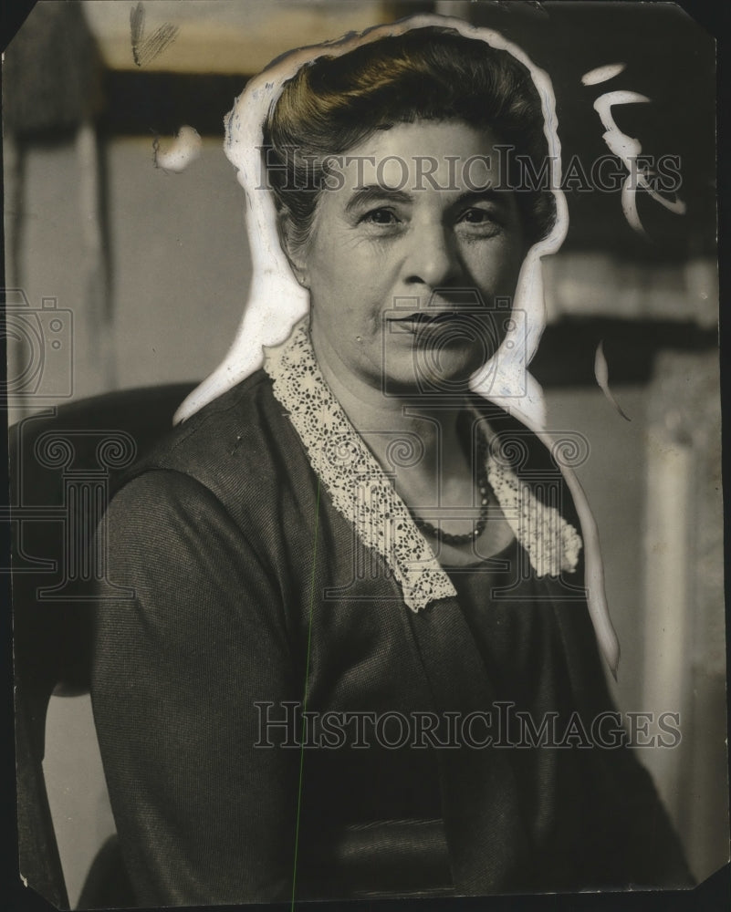 1923 Press Photo Mrs. William Sill, Widow of Railroad Engineer to Get Pension